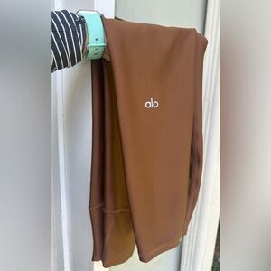 ALO Yoga Brown Leggings